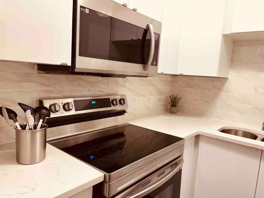 Unit #301 Mountain View 1Br In Canmore Down Town Extérieur photo